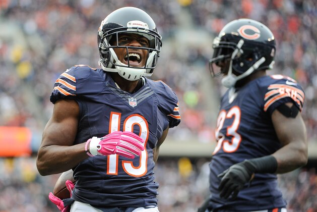 CHICAGO, IL - OCTOBER 04:  Eddie Royal #19 of the Chicago Bears celebrates after scoring against the Oakland Raiders in the first quarter at Soldier Field on October 4, 2015 in Chicago, Illinois.  (Photo by David Banks/Getty Images)