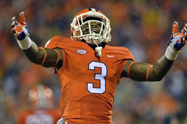 Clemson's Artavis Scott reacts after scoring a touchdown during the first half of an NCAA college football game against Notre Dame, Saturday, Oct. 3, 2015, in Clemson, S.C. (AP Photo/Richard Shiro)