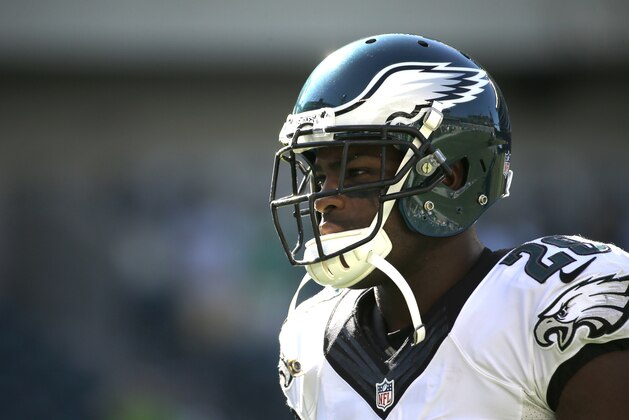 Philadelphia Eagles' DeMarco Murray walks the field before an NFL football game against the Dallas Cowboys, Sunday, Sept. 20, 2015, in Philadelphia. (AP Photo/Michael Perez)