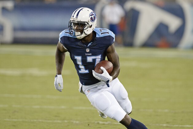 Tennessee Titans wid receiver Dorial Green-Beckham runs the ball against the St. Louis Rams in the first half of a preseason NFL football game Sunday, Aug. 23, 2015, in Nashville, Tenn. (AP Photo/Mark Zaleski)