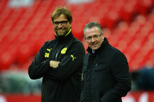 LONDON, ENGLAND - MAY 24:  Head Coach Jurgen Klopp of Borussia Dortmund (L) and Manager Paul Lambert of Aston Villa during a Borussia Dortmund training session ahead of the UEFA Champions League final match against FC Bayern Muenchen at Wembley Stadium on May 24, 2013 in London, United Kingdom.  (Photo by Shaun Botterill/Getty Images)