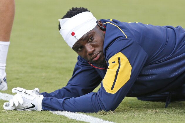 West Virginia Mountaineers safety Karl Joseph is pictured before an NCAA college football game between West Virginia and Oklahoma in Norman, Okla., Saturday, Oct. 3, 2015. (AP Photo/Sue Ogrocki)