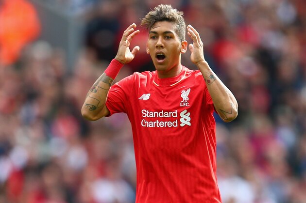 LIVERPOOL, ENGLAND - AUGUST 29:  Roberto Firmino of Liverpool rues a missed opportunity during the Barclays Premier League match between Liverpool and West Ham United at Anfield on August 29, 2015 in Liverpool, United Kingdom.  (Photo by Clive Mason/Getty Images)