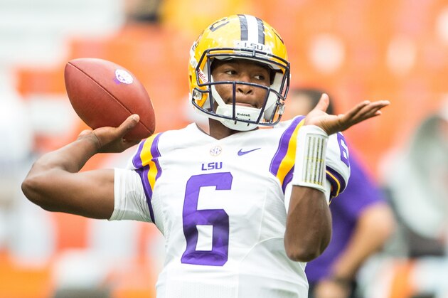 SYRACUSE, NY - SEPTEMBER 26:  Brandon Harris #6 of the LSU Tigers warms up before the game against the Syracuse Orange on September 26, 2015 at The Carrier Dome in Syracuse, New York.  (Photo by Brett Carlsen/Getty Images)