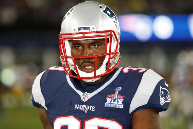 New England Patriots running back Dion Lewis before an NFL football game against the Pittsburgh Steelers Thursday, Sept. 10, 2015, in Foxborough, Mass. (AP Photo/Winslow Townson)