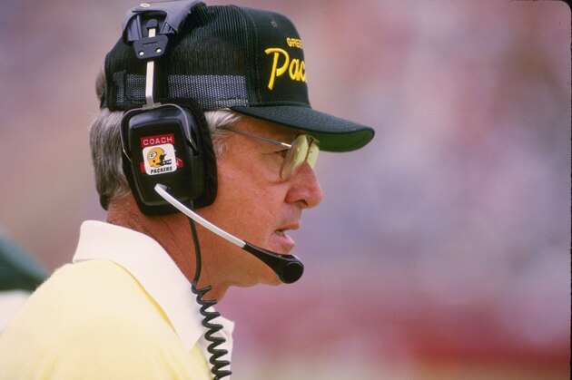 27 Aug 1988:  Head coach Lindy Infante of the Green Bay Packers in action during a preseason game against the New York Jets at Lambeau Field in Green Bay, Wisconsin. Mandatory Credit: Jonathan Daniel  /Allsport