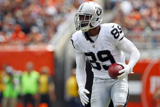 Oakland Raiders wide receiver Amari Cooper (89) runs the ball during an NFL football game against the Cleveland Browns in Cleveland, Sunday, Sept. 27, 2015. (Jeff Haynes/AP Images for Panini)