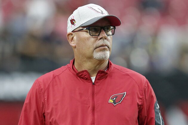 Arizona Cardinals head coach Bruce Arians watches warms up's prior to an NFL football game against the St. Louis Rams, Sunday, Oct. 4, 2015, in Glendale, Ariz. (AP Photo/Rick Scuteri)
