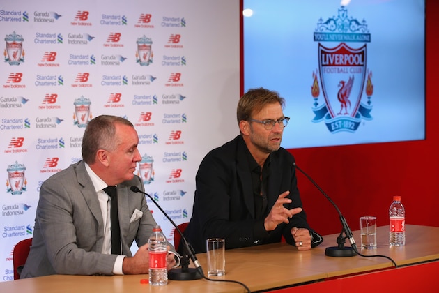 LIVERPOOL, ENGLAND - OCTOBER 09:  Jurgen Klopp sits alongside the chief executive Ian Ayre as he is unveiled as the new manager of Liverpool FC during a press conference at Anfield on October 9, 2015 in Liverpool, England.  (Photo by Alex Livesey/Getty Images)