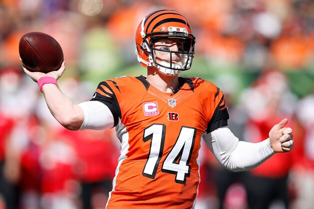 CINCINNATI, OH - OCTOBER 4:  Andy Dalton #14 of the Cincinnati Bengals throws a pass during the third quarter of the game against the Kansas City Chiefs at Paul Brown Stadium on October 4, 2015 in Cincinnati, Ohio. (Photo by Joe Robbins/Getty Images)