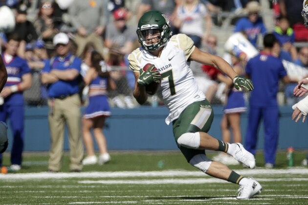 Baylor wide receiver Lynx Hawthorne (7) runs during the first half of an NCAA college football game agains Kansas Saturday, Oct. 10, 2015, in Lawrence, Kan. Baylor won 66-7. (AP Photo/Charlie Riedel)