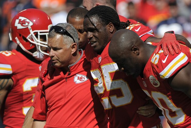 Kansas City Chiefs running back Jamaal Charles (25) is helped off the field after an injury in the second half of an NFL football game against the Chicago Bears in Kansas City, Mo., Sunday, Oct. 11, 2015. (AP Photo/Ed Zurga)