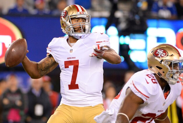 Oct 11, 2015; East Rutherford, NJ, USA; San Francisco 49ers quarterback Colin Kaepernick (7) throws the ball against the New York Giants in the second quarter at MetLife Stadium. Mandatory Credit: Robert Deutsch-USA TODAY Sports