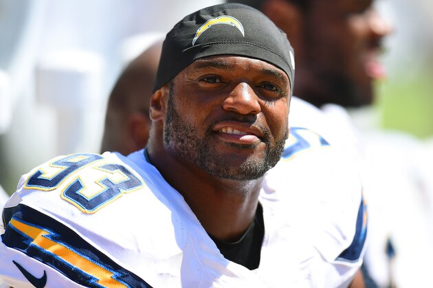 SANTA CLARA, CA - AUGUST 24:  Ouside line backer Dwight Freeney #93 of the San Diego Chargers looks on during the second quarter of their preseason game against the San Francisco 49ers at Levi's Stadium on August 24, 2014 in Santa Clara, California.  (Photo by Thearon W. Henderson/Getty Images)