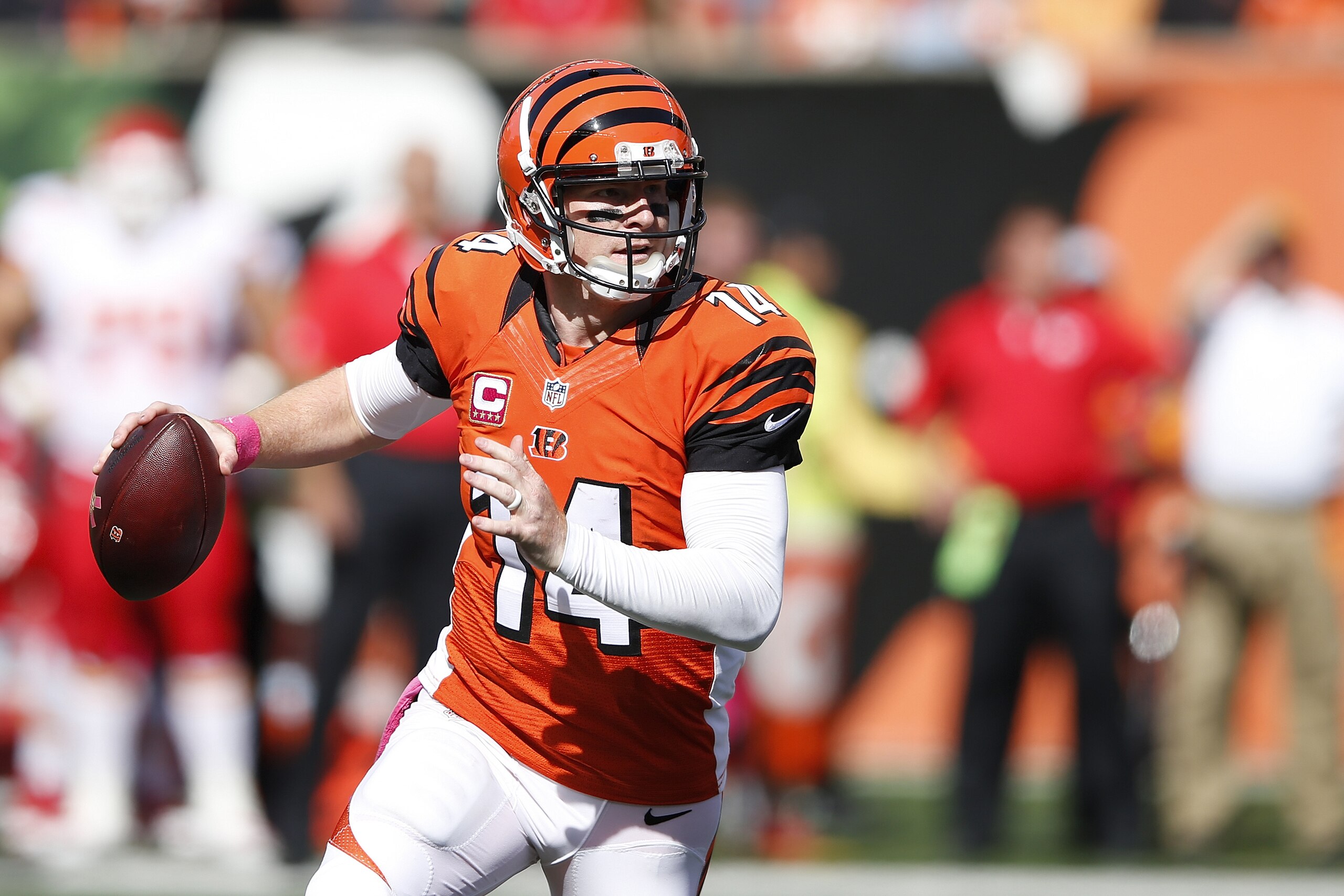 CINCINNATI, OH - OCTOBER 4: Andy Dalton #14 of the Cincinnati Bengals looks to pass against the Kansas City Chiefs during a game at Paul Brown Stadium on October 4, 2015 in Cincinnati, Ohio. The Bengals defeated the Chiefs 36-21. (Photo by Joe Robbins/Getty Images)