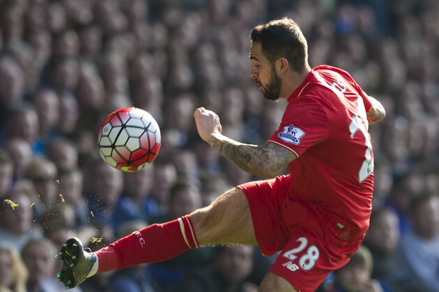 Liverpool's Danny Ings controls a ball during the English Premier League soccer match between Everton and Liverpool at Goodison Park Stadium, Liverpool, England, Sunday Oct. 4, 2015. (AP Photo/Jon Super)