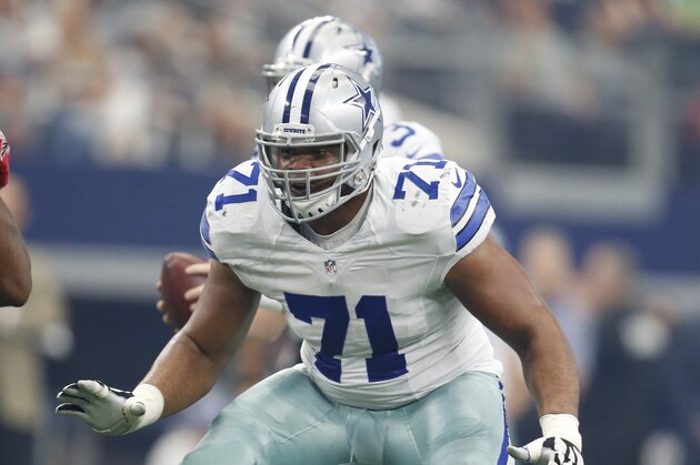 Sep 27, 2015; Arlington, TX, USA; Dallas Cowboys guard La'el Collins (71) in action against the Atlanta Falcons at AT&T Stadium. Mandatory Credit: Matthew Emmons-USA TODAY Sports