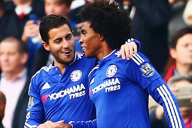 LONDON, ENGLAND - OCTOBER 03:  Willian (R) of Chelsea celebrates scoring his team's first goal with his team mate Eden Hazard (L) during the Barclays Premier League match between Chelsea and Southampton at Stamford Bridge on October 3, 2015 in London, United Kingdom.  (Photo by Jordan Mansfield/Getty Images)