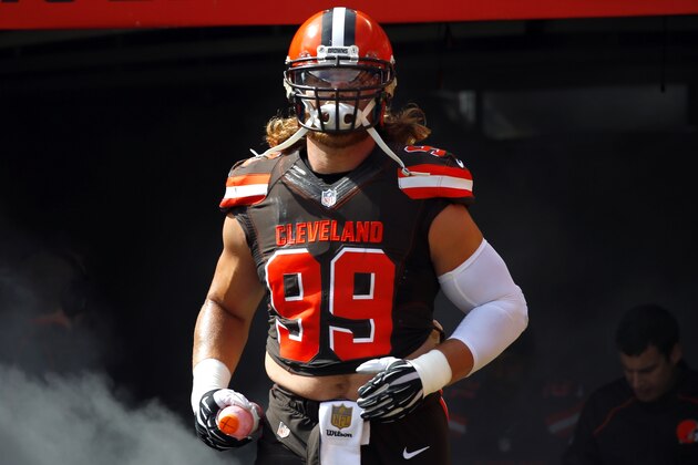 Cleveland Browns outside linebacker Paul Kruger (99) comes out during player introductions before football game against the Oakland Raiders, Sunday, Sept. 27, 2015. (Jeff Haynes/AP Images for Panini)