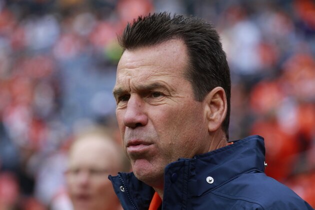 Denver Broncos head coach Gary Kubiak looks on during an NFL football game between the Denver Broncos and the Minnesota Vikings Sunday, Oct. 4, 2015, in Denver. (AP Photo/Jack Dempsey)