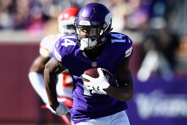 MINNEAPOLIS, MN - OCTOBER 18: Stefon Diggs #14 of the Minnesota Vikings carries the ball against the Kansas City Chiefs during the first quarter of the game on October 18, 2015 at TCF Bank Stadium in Minneapolis, Minnesota. (Photo by Hannah Foslien/Getty Images)