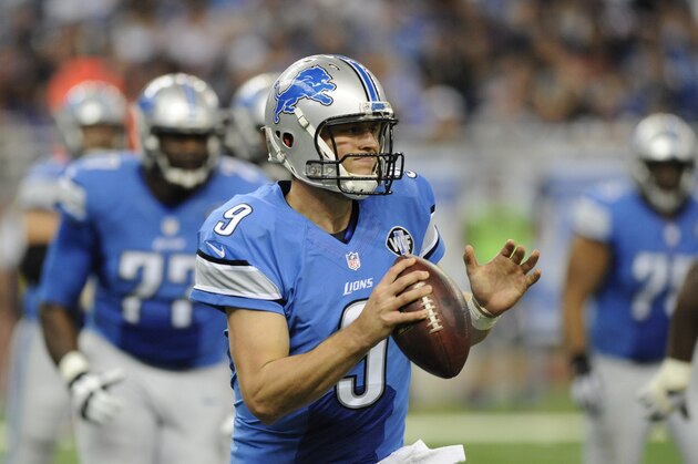 Detroit Lions quarterback Matthew Stafford (9) scrambles during the second half of an NFL football game against the Chicago Bears, Sunday, Oct. 18, 2015, in Detroit. (AP Photo/)