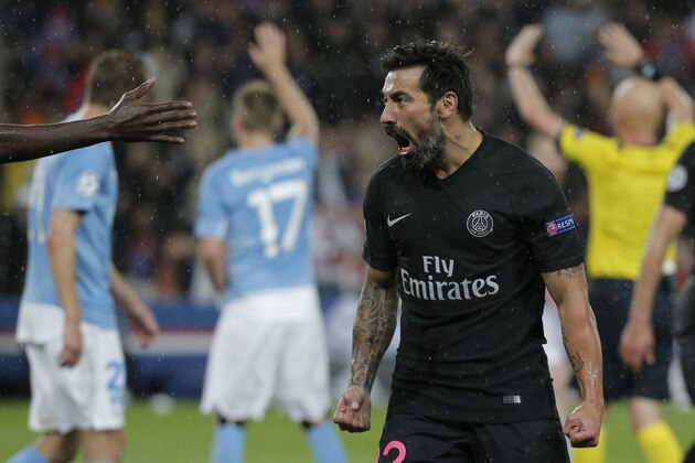 PSG's Ezequiel Lavezzi reacts after missing a chance to score during the Champions League Group A soccer match between PSG and Malmo at the Parc des Princes stadium in Paris, France, Tuesday, Sept. 15, 2015. PSG defeated Malmo 2-0.  (AP Photo/Thibault Camus)