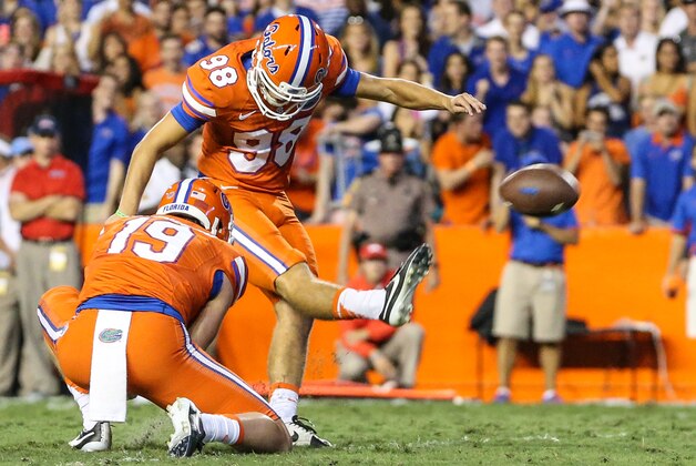 Florida place kicker Jorge Powell (98) kicks the ball into the upright in an unsuccessful point-after-touchdown attempt against Mississippi during the first half of an NCAA college football game Saturday, Oct. 3, 2015, in Gainesville, Fla. Florida won 38-10. (AP Photo/Gary McCullough)