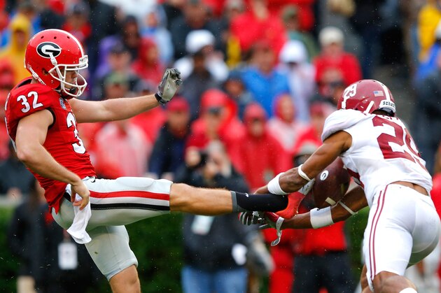 ATHENS, GA - OCTOBER 03:  Minkah Fitzpatrick #29 of the Alabama Crimson Tide blocks a punt by Collin Barber #32 of the Georgia Bulldogs and recovers it for a touchdown at Sanford Stadium on October 3, 2015 in Athens, Georgia.  (Photo by Kevin C. Cox/Getty Images)