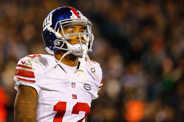 PHILADELPHIA, PA - OCTOBER 19:  Odell Beckham #13 of the New York Giants looks on against the Philadelphia Eagles  during their game at Lincoln Financial Field on October 19, 2015 in Philadelphia, Pennsylvania.  (Photo by Al Bello/Getty Images)