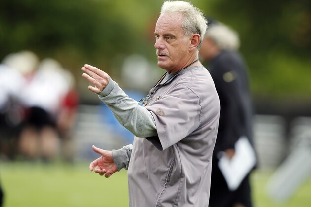 New Orleans Saints assistant head coach/linebackers Joe Vitt during an NFL football minicamp in Metairie, La., Thursday, May 29, 2014. (AP Photo/Bill Haber)