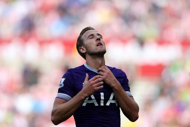 Tottenham Hotspur's Harry Kane during their English Premier League soccer match between Sunderland and Tottenham Hotspur at the Stadium of Light, Sunderland, England, Sunday, Sept. 13, 2015. (AP Photo/Scott Heppell)