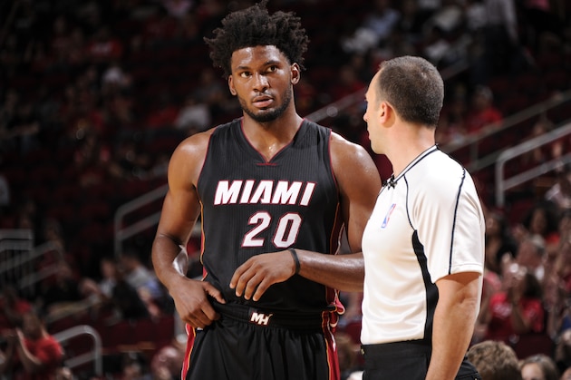 HOUSTON, TX - OCTOBER 17:  Justise Winslow #20 of the Miami Heat talks to an official during the preseaon game against the Houston Rockets on October 17, 2015 at the Toyota Center in Houston, Texas. NOTE TO USER: User expressly acknowledges and agrees that, by downloading and or using this photograph, User is consenting to the terms and conditions of the Getty Images License Agreement. Mandatory Copyright Notice: Copyright 2015 NBAE (Photo by Bill Baptist/NBAE via Getty Images)