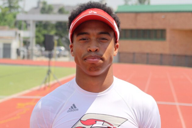 Crosby, Texas, 2017 wide receiver Mannie Netherly picked up five Power Five offers in a 24-hour span between Wednesday and Thursday. Netherly now has 15 offers.