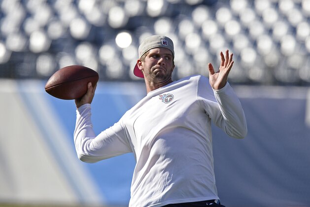 Tennessee Titans quarterback Zach Mettenberger (7) warms up before an NFL football game against the Buffalo Bills Sunday, Oct. 11, 2015, in Nashville, Tenn. (AP Photo/Mark Zaleski)