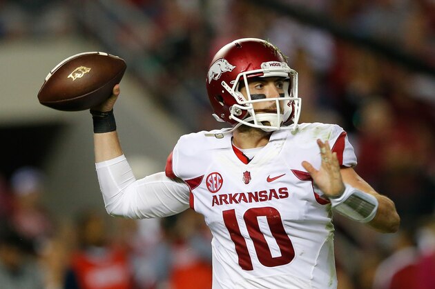 TUSCALOOSA, AL - OCTOBER 10:  Brandon Allen #10 of the Arkansas Razorbacks looks to pass against the Alabama Crimson Tide at Bryant-Denny Stadium on October 10, 2015 in Tuscaloosa, Alabama.  (Photo by Kevin C. Cox/Getty Images)