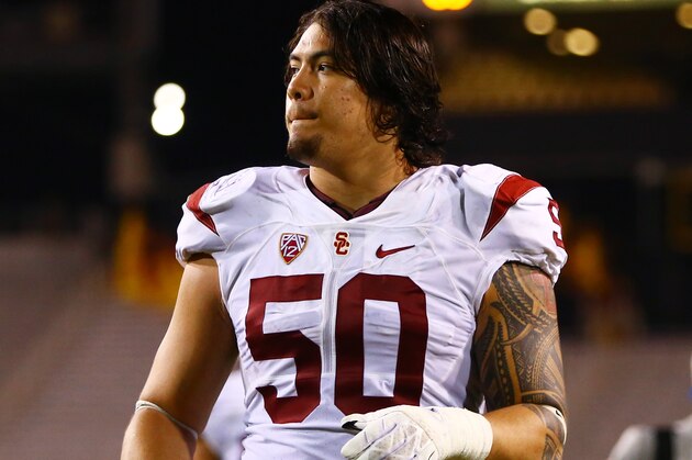 Sep 26, 2015; Tempe, AZ, USA; Southern California Trojans guard Toa Lobendahn (50) against the Arizona State Sun Devils at Sun Devil Stadium. Mandatory Credit: Mark J. Rebilas-USA TODAY Sports