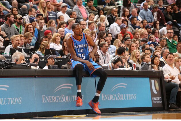 SALT LAKE CITY, UT - OCTOBER 20: Kevin Durant #35 of the Oklahoma City Thunder during the preseason game against the Utah Jazz on October 20, 2015 at EnergySolutions Arena in Salt Lake City, Utah. NOTE TO USER: User expressly acknowledges and agrees that, by downloading and or using this Photograph, user is consenting to the terms and conditions of the Getty Images License Agreement. Mandatory Copyright Notice: Copyright 2015 NBAE (Photo by Melissa Majchrzak/NBAE via Getty Images)