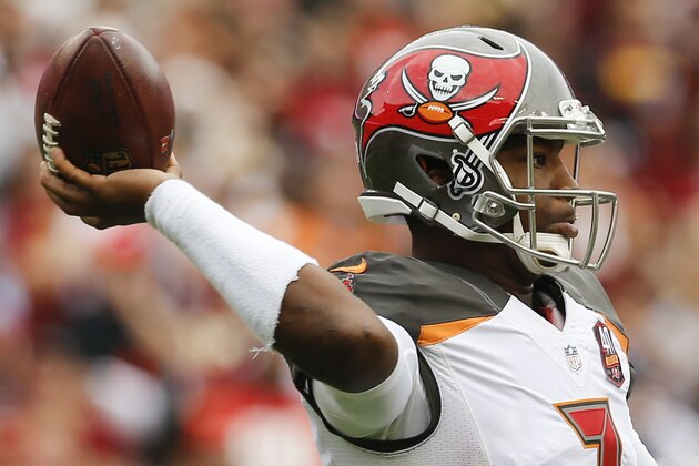 Tampa Bay Buccaneers quarterback Jameis Winston (3) throws the ball during the first half of an NFL football game against the Washington Redskins in Landover, Md., Sunday, Oct. 25, 2015. (AP Photo/Patrick Semansky)
