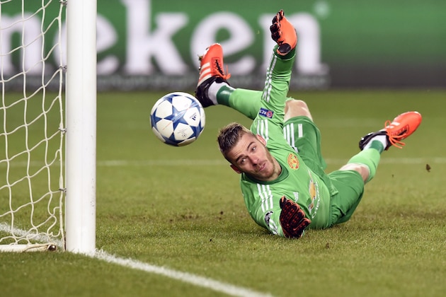 Manchester United's Spanish goalkeeper David De Gea fails to stop a goal during the UEFA Champions League group B football match between PFC CSKA Moscow and FC Manchester United at the Arena Khimki stadium outside Moscow on October 21, 2015. AFP PHOTO / YURI KADOBNOV (Photo credit should read YURI KADOBNOV/AFP/Getty Images) Manchester United's Spanish goalkeeper David De Gea fails to stop a goal during the UEFA Champions League group B football match between PFC CSKA Moscow and FC Manchester United at the Arena Khimki stadium outside Moscow on October 21, 2015. AFP PHOTO / YURI KADOBNOV (Photo credit should read YURI KADOBNOV/AFP/Getty Images)
