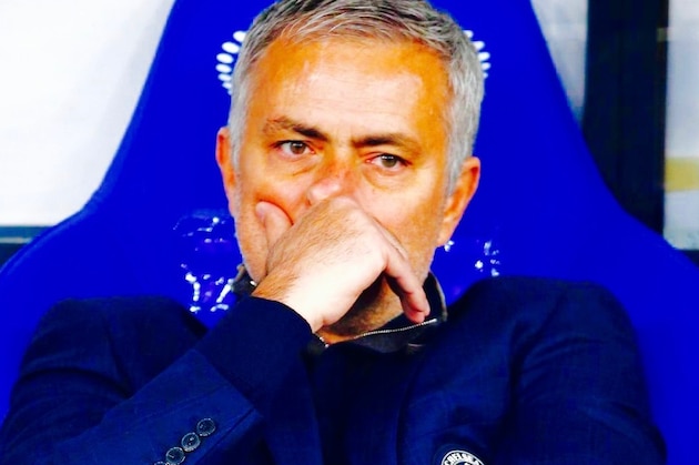 KIEV, UKRAINE - OCTOBER 20:  Jose Mourinho of Chelsea looks on prior to kick off during the UEFA Champions League Group G match between FC Dynamo Kyiv and Chelsea at the Olympic Stadium on October 20, 2015 in Kiev, Ukraine.  (Photo by Clive Rose/Getty Images)