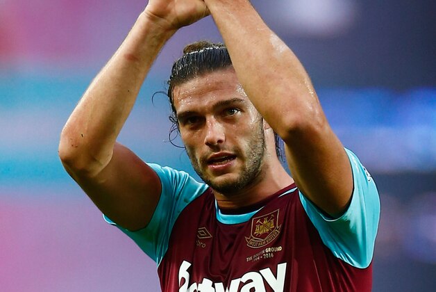 LONDON, ENGLAND - OCTOBER 24:  Andy Carroll of West Ham United celebrates his team's 2-1 win after the Barclays Premier League match between West Ham United and Chelsea at Boleyn Ground on October 24, 2015 in London, England.  (Photo by Jordan Mansfield/Getty Images)