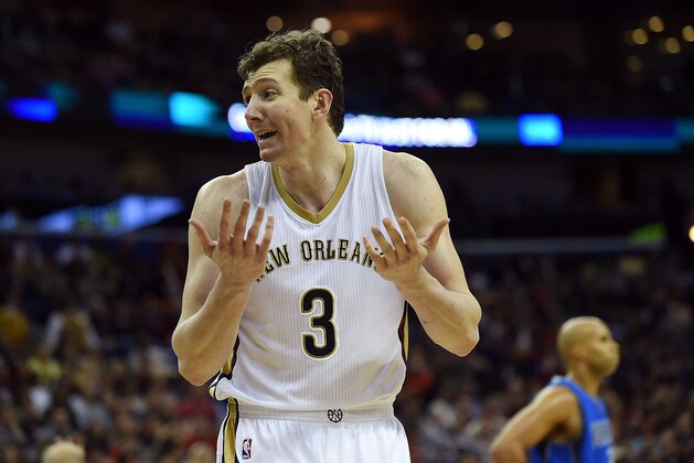 NEW ORLEANS, LA - JANUARY 25:  Omer Asik #3 of the New Orleans Pelicans reacts to an officials call during the second half of a game against the Dallas Mavericks at the Smoothie King Center on January 25, 2015 in New Orleans, Louisiana. NOTE TO USER: User expressly acknowledges and agrees that, by downloading and or using this photograph, User is consenting to the terms and conditions of the Getty Images License Agreement.  (Photo by Stacy Revere/Getty Images)