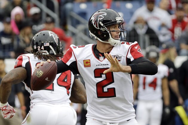 Atlanta Falcons quarterback Matt Ryan (2) passes against the Tennessee Titans in the first half of an NFL football game Sunday, Oct. 25, 2015, in Nashville, Tenn. (AP Photo/James Kenney)