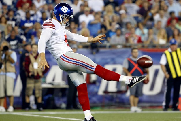 New York Giants punter Steve Weatherford in the first half of an NFL football game against the New England Patriots Thursday, Sept. 3, 2015, in Foxborough, Mass. (AP Photo/Winslow Townson)