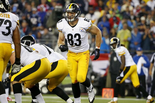 Pittsburgh Steelers tight end Heath Miller in the first half of an NFL football game against the New England Patriots Thursday, Sept. 10, 2015, in Foxborough, Mass. (AP Photo/Winslow Townson) Pittsburgh Steelers tight end Heath Miller in the first half of an NFL football game against the New England Patriots Thursday, Sept. 10, 2015, in Foxborough, Mass. (AP Photo/Winslow Townson)