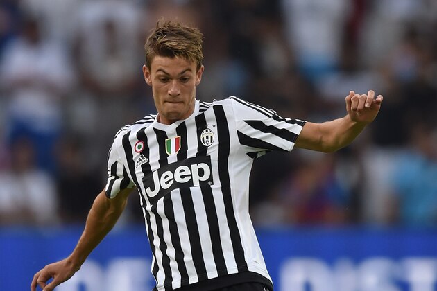 MARSEILLE, FRANCE - AUGUST 01:  Daniele Rugani of Juventus FC in action during the preseason friendly match between Olympique de Marseille and Juventus FC at Stade Velodrome on August 1, 2015 in Marseille, France.  (Photo by Valerio Pennicino/Getty Images)
