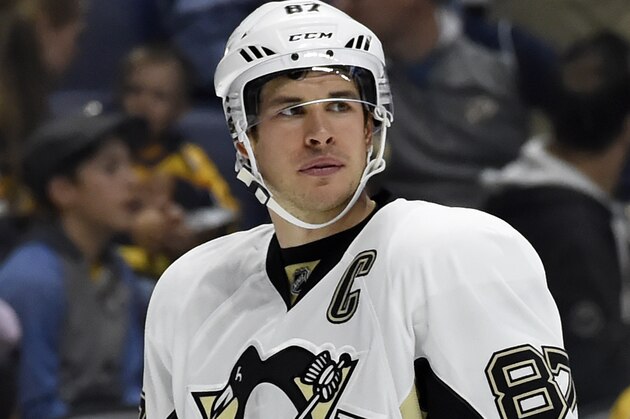 Pittsburgh Penguins center Sidney Crosby plays against the Nashville Predators in the first period of an NHL hockey game Saturday, Oct. 24, 2015, in Nashville, Tenn. (AP Photo/Mark Zaleski)