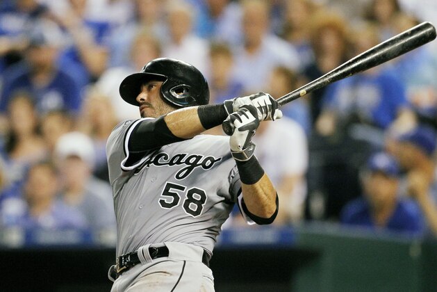 Chicago White Sox' Geovany Soto hits a solo home run off of Kansas City Royals pitcher Danny Duffy in the seventh inning of a baseball game at Kauffman Stadium in Kansas City, Mo., Saturday, Sept. 5, 2015. (AP Photo/Colin E. Braley)