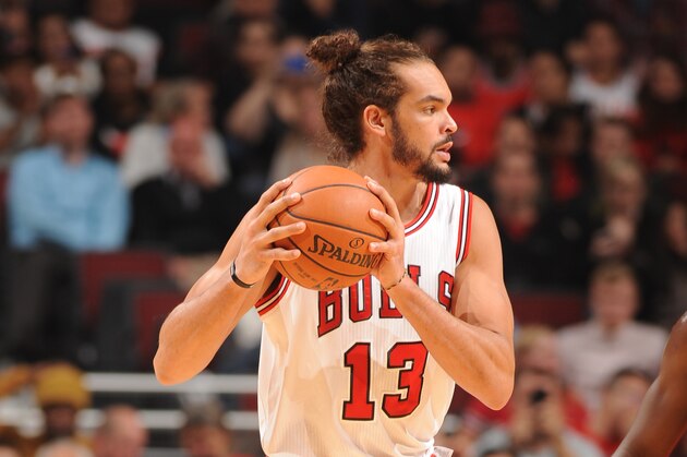 CHICAGO, IL - OCTOBER 20: Joakim Noah #13 of the Chicago Bulls defends the ball against the Indiana Pacers during the preseason game on October 20, 2015 at United Center in Boston, Massachusetts. NOTE TO USER: User expressly acknowledges and agrees that, by downloading and or using this Photograph, user is consenting to the terms and conditions of the Getty Images License Agreement. Mandatory Copyright Notice: Copyright 2015 NBAE (Photo by Randy Belice/NBAE via Getty Images)